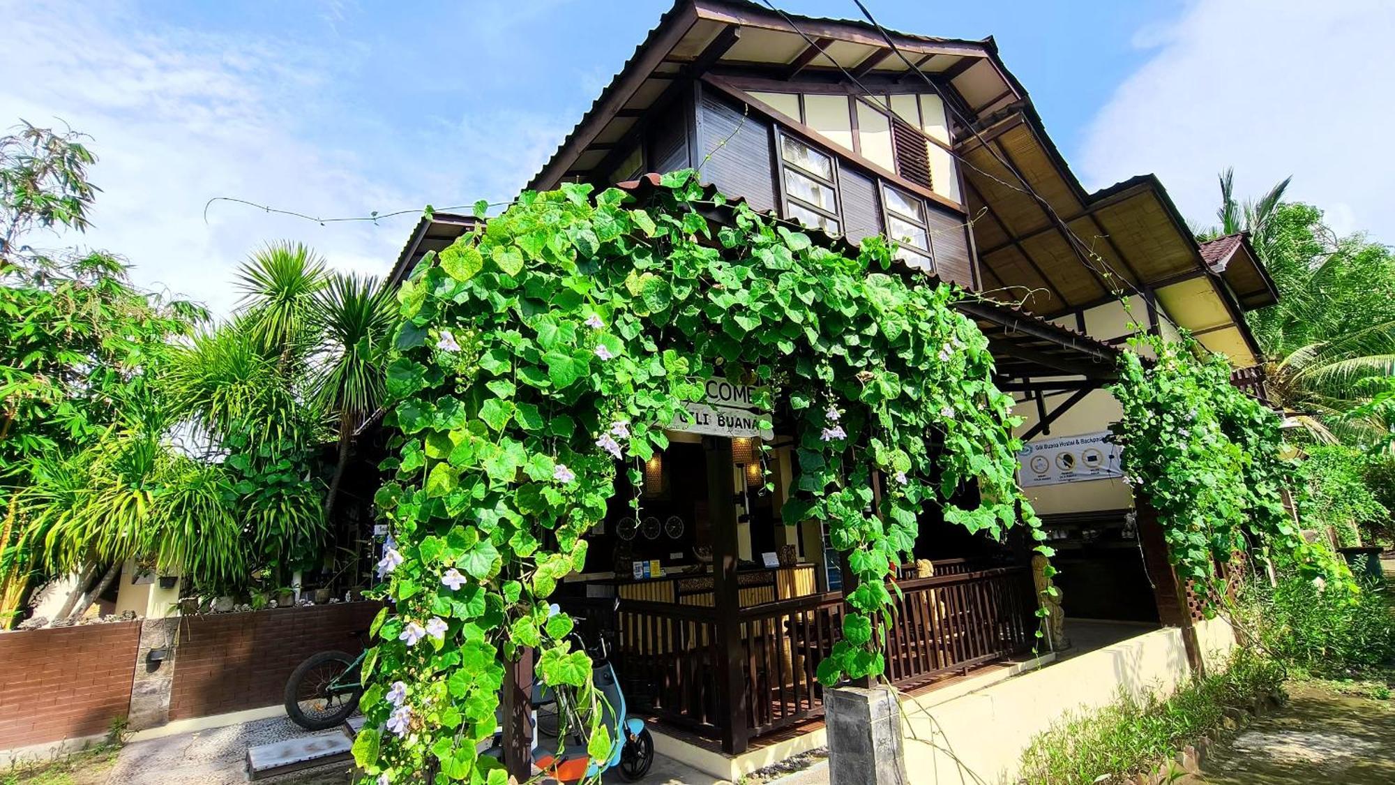 Gili Buana Hostel Gili Air Exterior photo